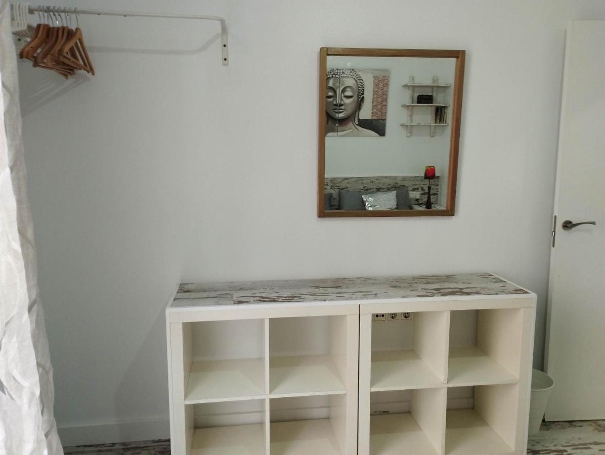 Apartment Fira Bcn Camp Nou L'Hospitalet de Llobregat Buitenkant foto