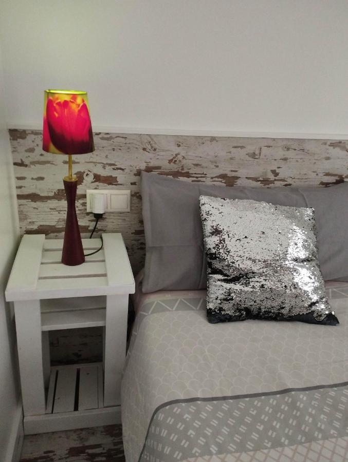 Apartment Fira Bcn Camp Nou L'Hospitalet de Llobregat Buitenkant foto