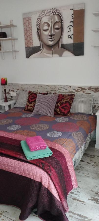 Apartment Fira Bcn Camp Nou L'Hospitalet de Llobregat Buitenkant foto