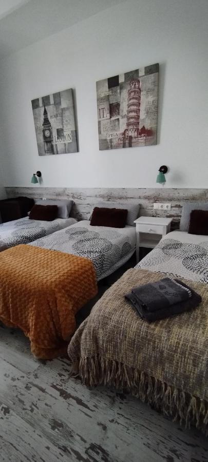 Apartment Fira Bcn Camp Nou L'Hospitalet de Llobregat Buitenkant foto