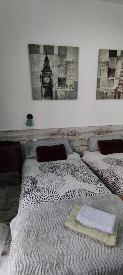 Apartment Fira Bcn Camp Nou L'Hospitalet de Llobregat Buitenkant foto