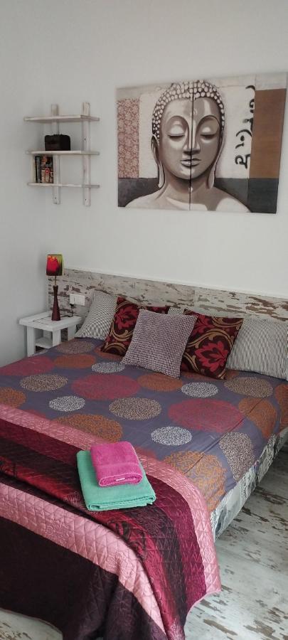 Apartment Fira Bcn Camp Nou L'Hospitalet de Llobregat Buitenkant foto